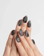 Glitter Logic·Black Reusable Press On Nails - Image 4
